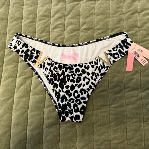 Victoria secret bikini - Picture 6 of 9